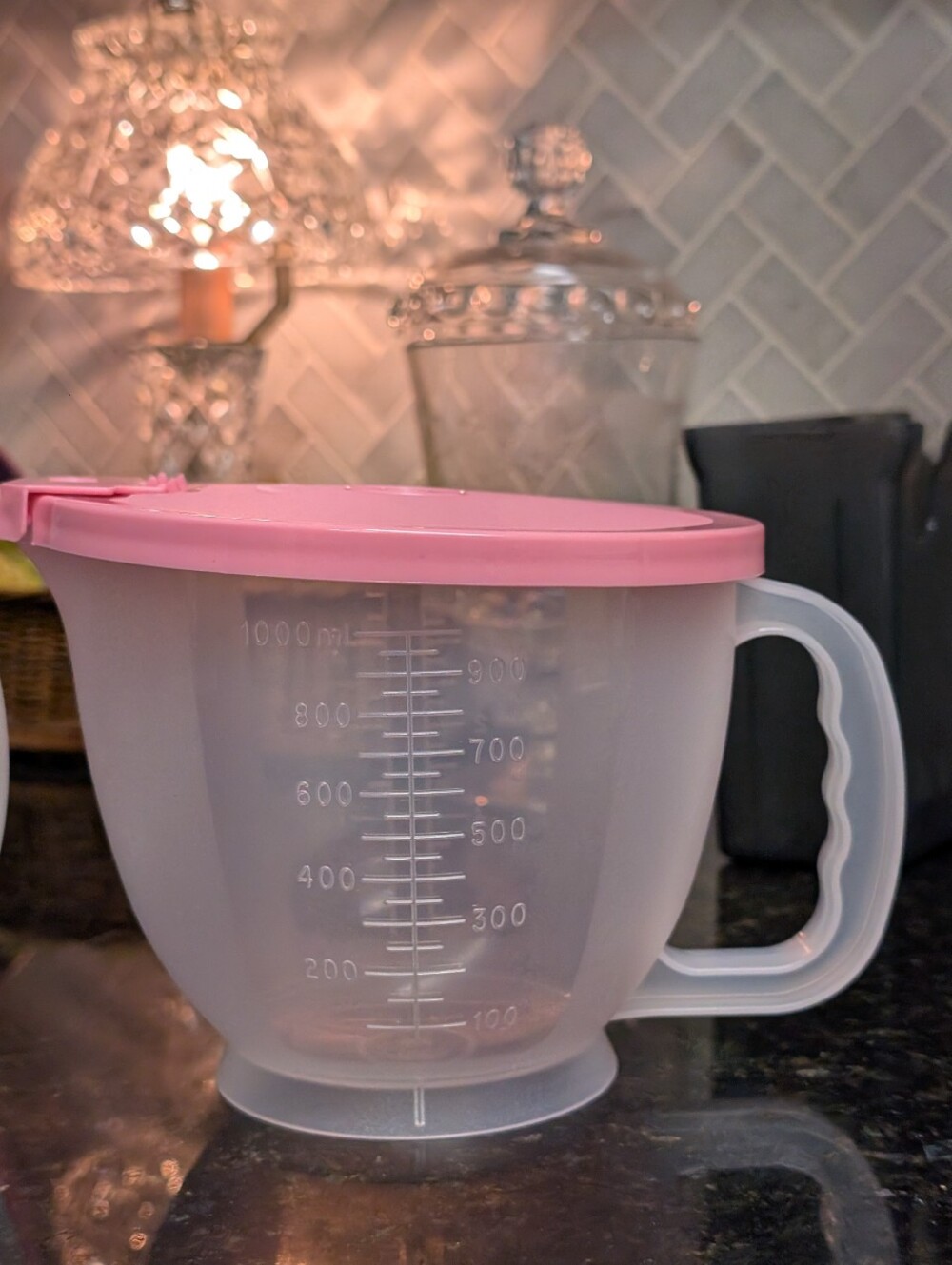 Tupperware Classic Mix-N-Store Pitcher Set, - Picture 4 of 7